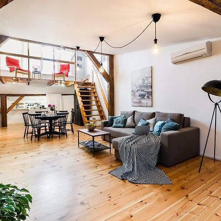 NEW Cozy Old Town Mansard Apartment Ryga Zewnętrze zdjęcie