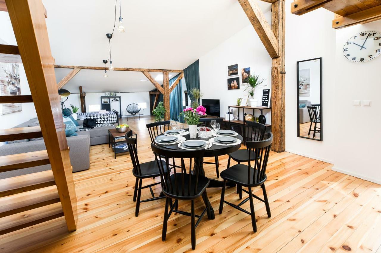 NEW Cozy Old Town Mansard Apartment Ryga Zewnętrze zdjęcie