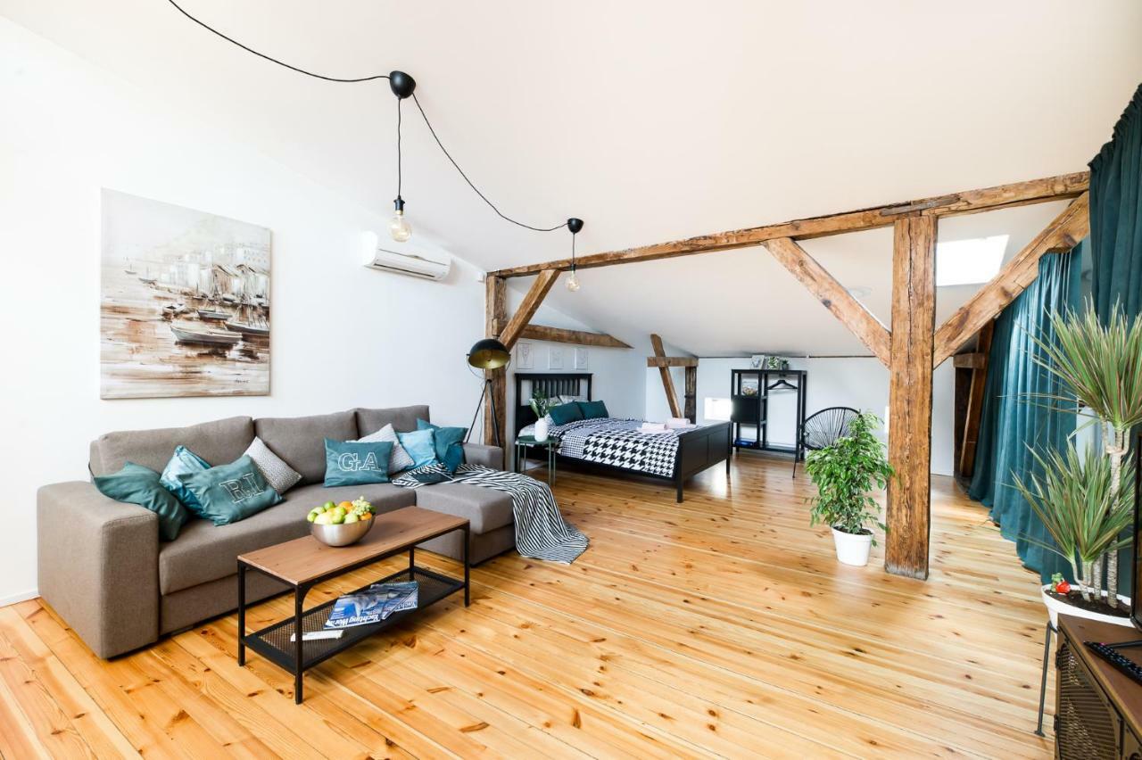NEW Cozy Old Town Mansard Apartment Ryga Zewnętrze zdjęcie