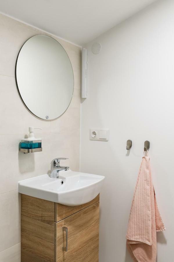 NEW Cozy Old Town Mansard Apartment Ryga Zewnętrze zdjęcie